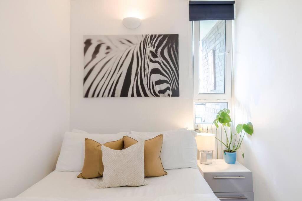 The Clarence, Central London Apartment W/ Wifi Eksteriør bilde
