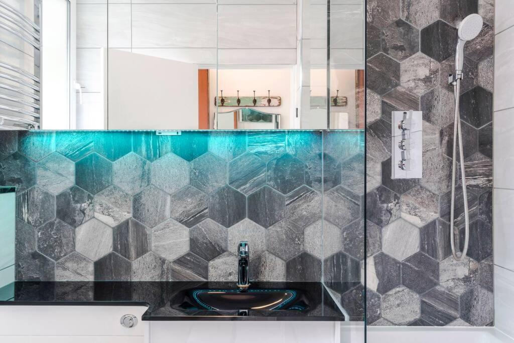 The Clarence, Central London Apartment W/ Wifi Eksteriør bilde
